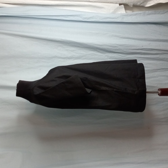 Black Scrub Top S V neck Short Sleeves NEW - Picture 5 of 10